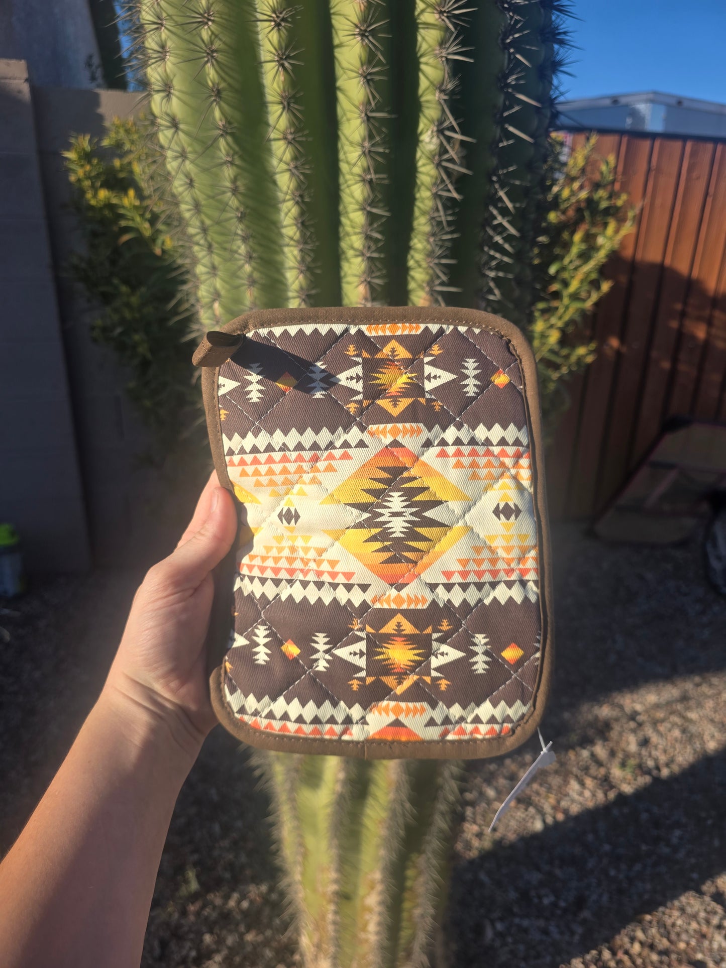 Aztec Hot Pad & Oven Mitt Set