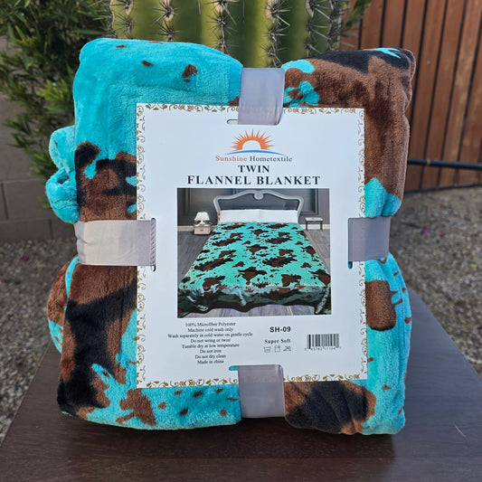 Turquoise Cow Print Throw Blanket - Twin