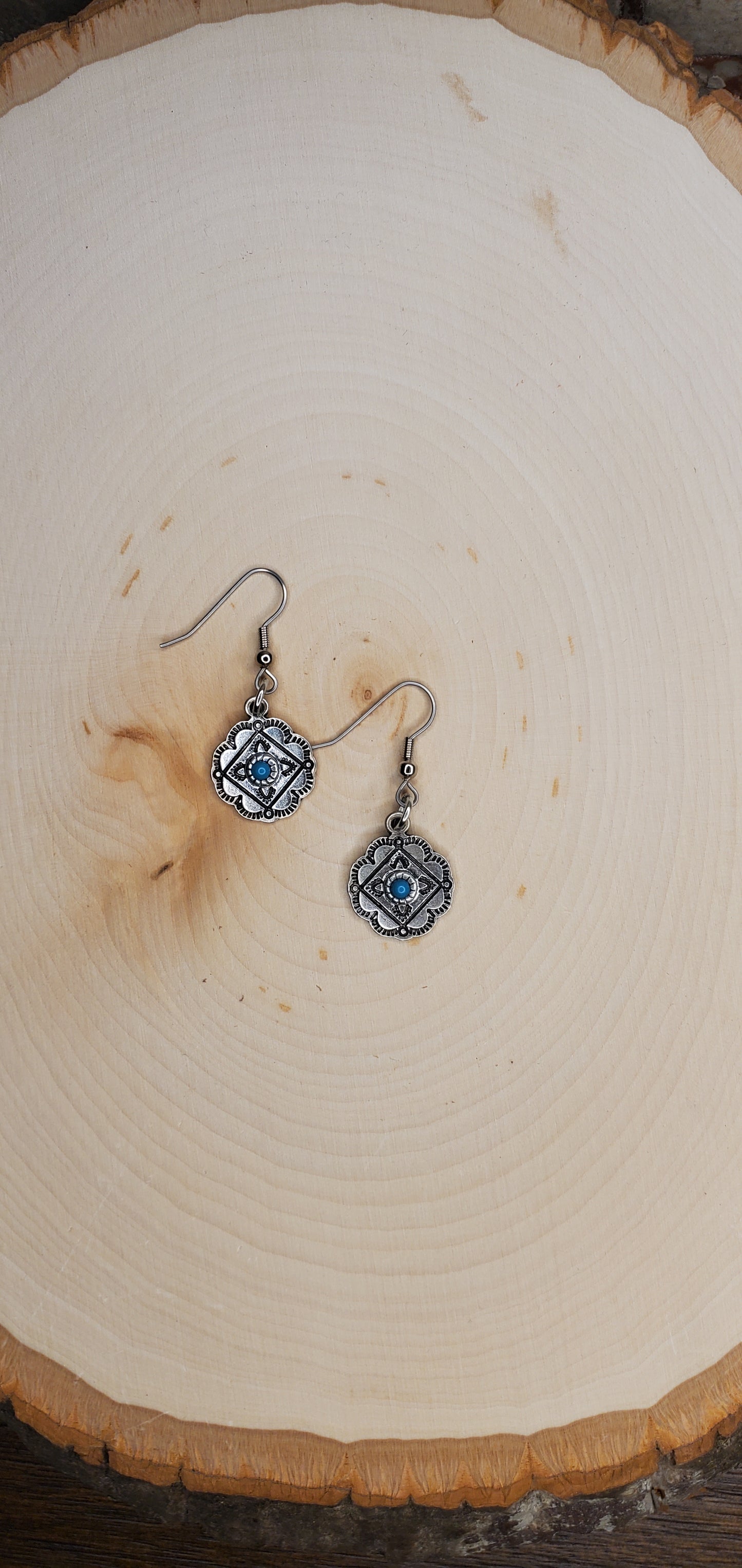 Silvertone Flower with Turquoise Stone Earrings