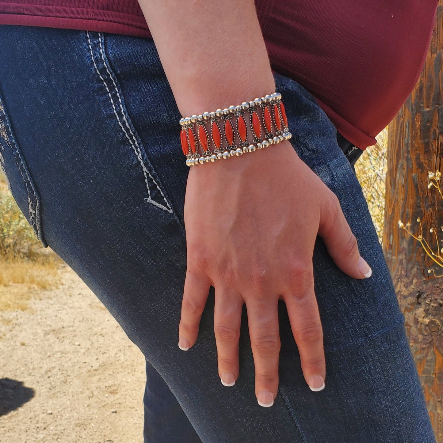 Antique Silver Alloy Bracelet with Oval Stones