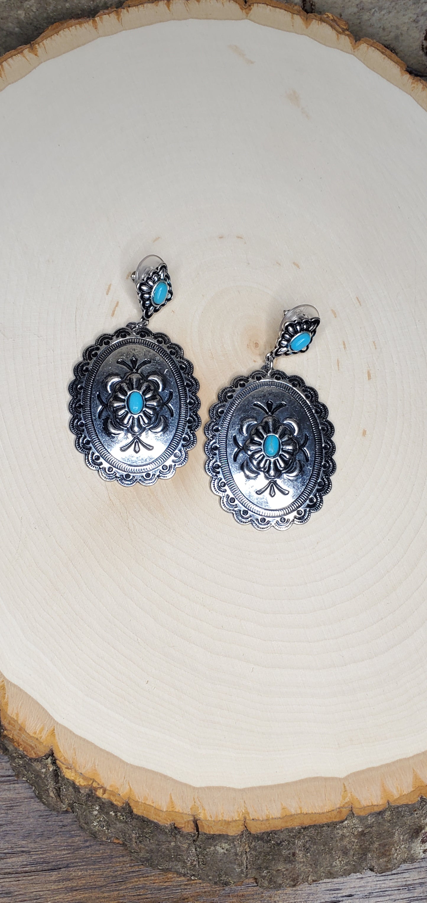 Silvertone Concho with Turquoise Earrings