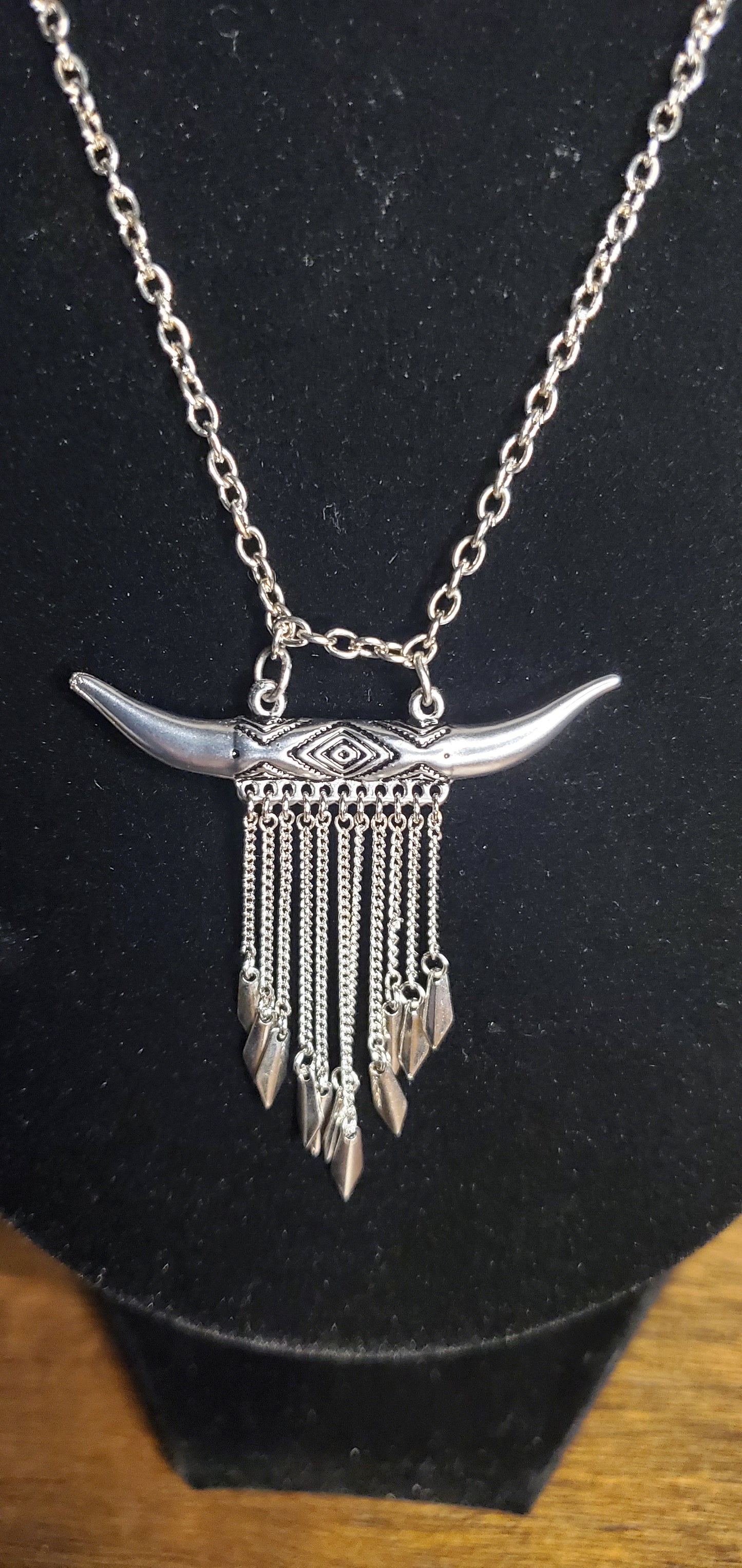 Steer Horn with Dangles Necklace