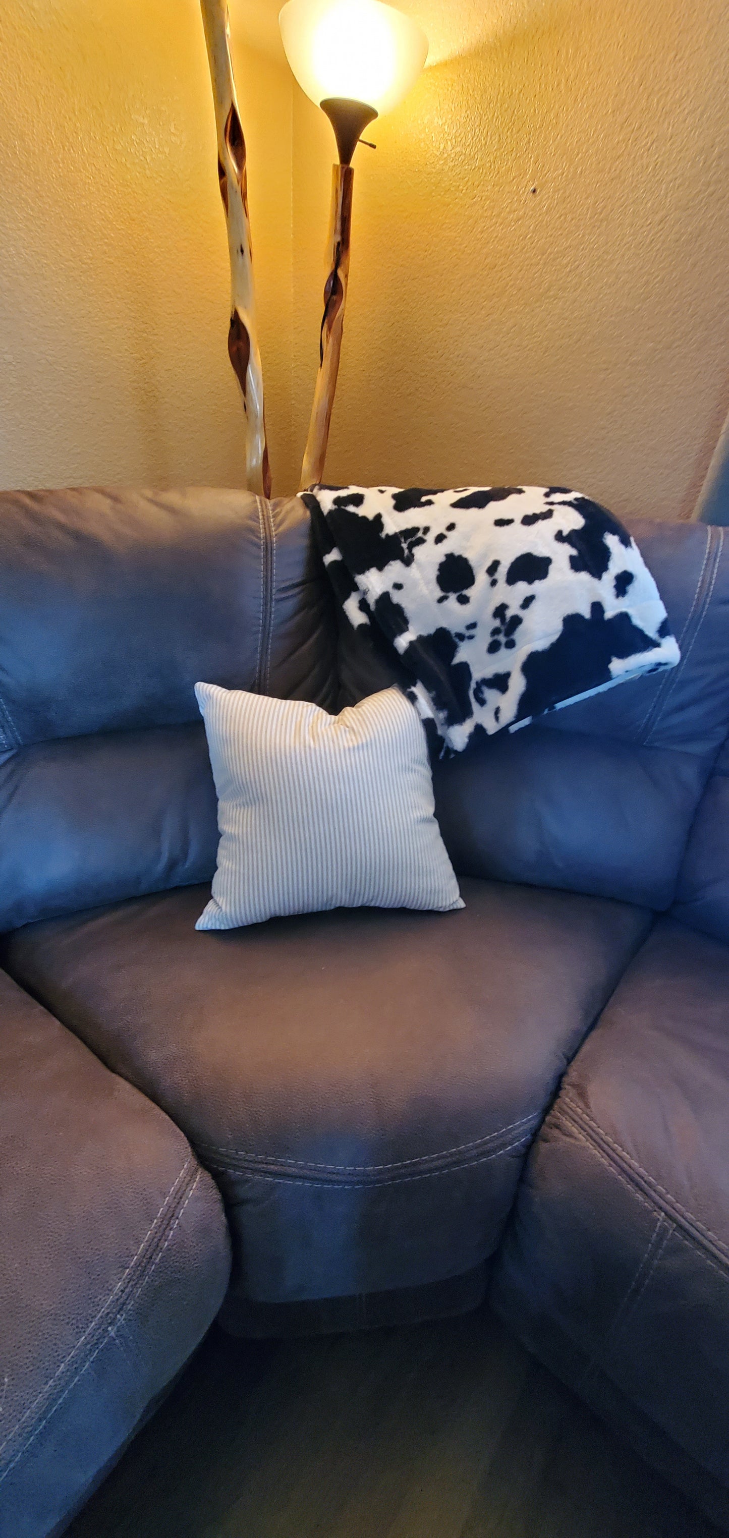 Black & White Cow Print Blanket