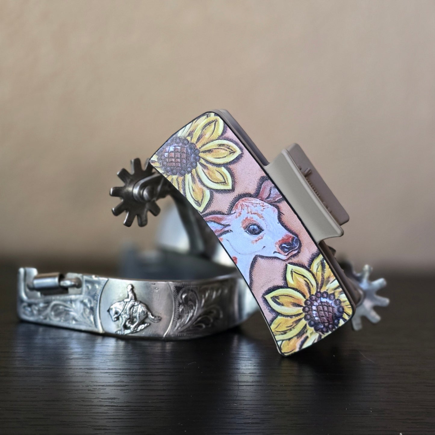 Calf w/ sunflower hair claw clip