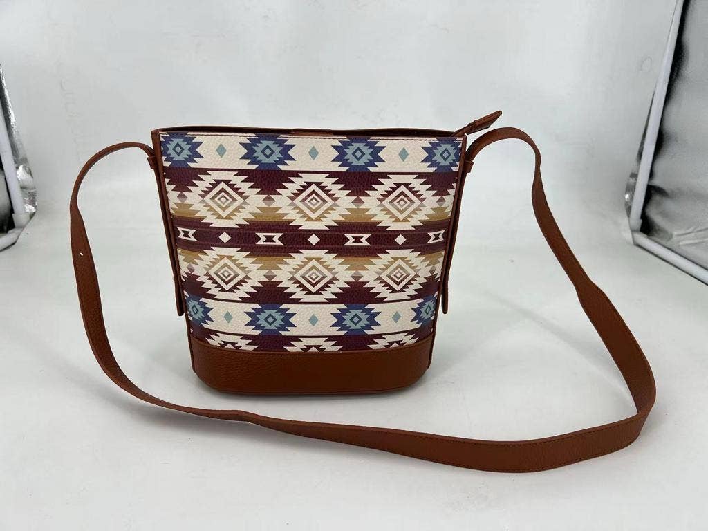 Dakota Beige Aztec Crossbody Purse